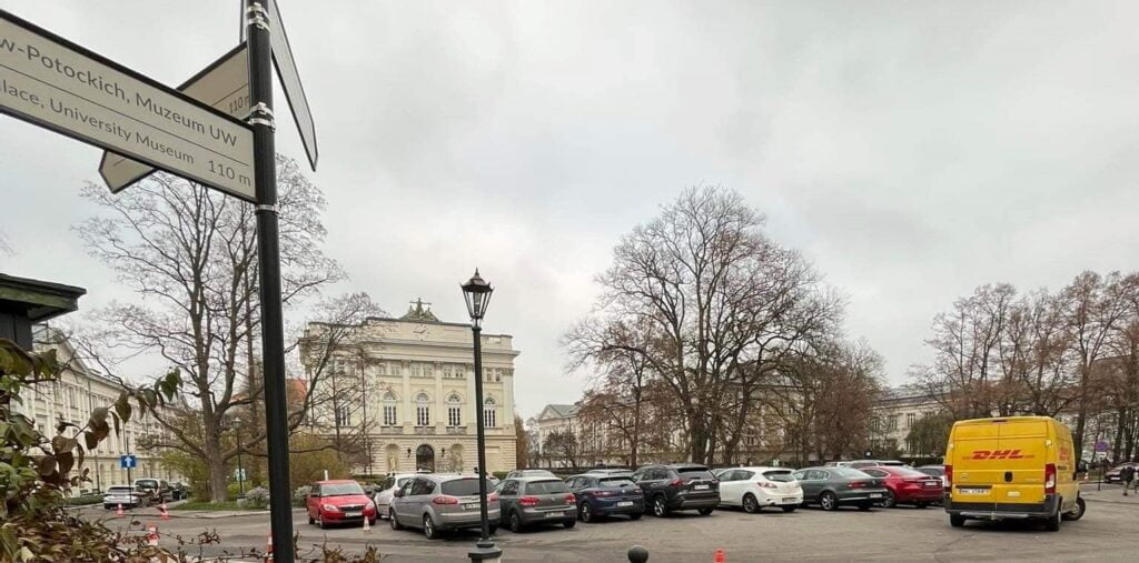 fot. Uniwersytet to nie parking Facebook