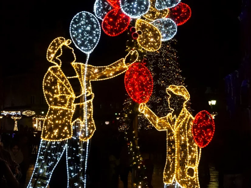 Ruszają stołeczne jarmarki świąteczne