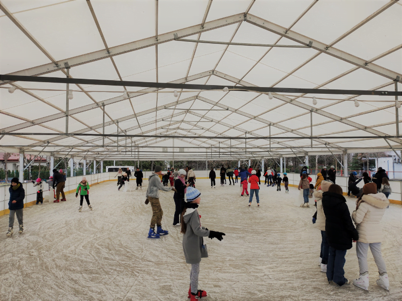Nowe i bezpłatne lodowisko na Ursynowie